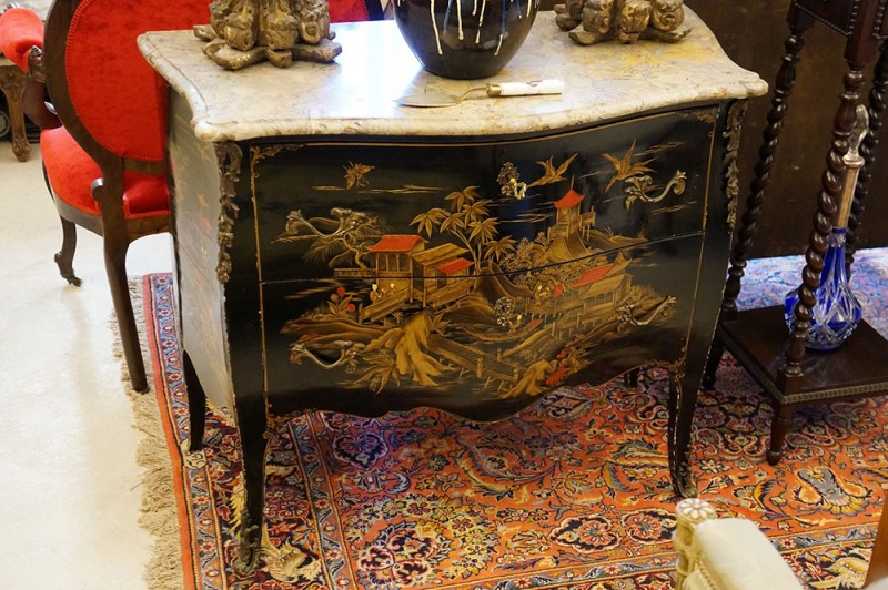  Cómoda Chinoiseries